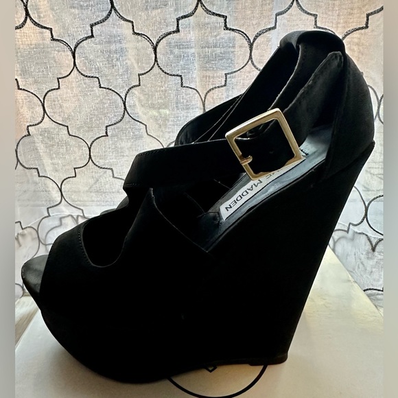 Steve Madden - Xternal Platform Wedge Heel - Picture 7 of 15